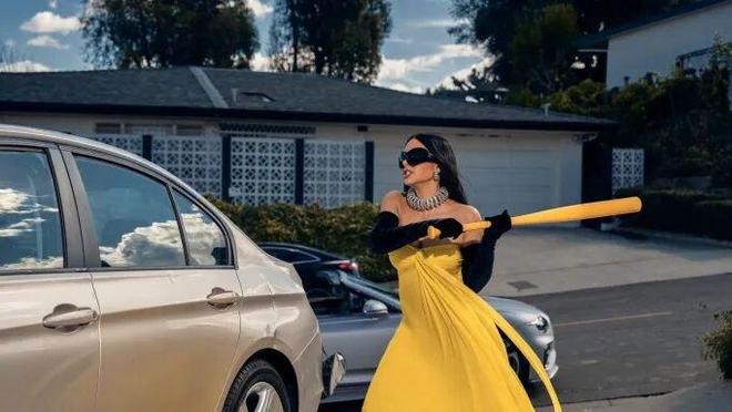 屏iPhone或命名Ultra英伟达回应Google芯片威胁不朽情缘正版「史上最严」充电宝新规将实施3C认证全面失效折叠(图3) 屏iPhone或命名Ultra英伟达回应Google芯片威胁不朽情缘正版「史上最严」充电宝新规将实施3C认证全面失效折叠(图3)