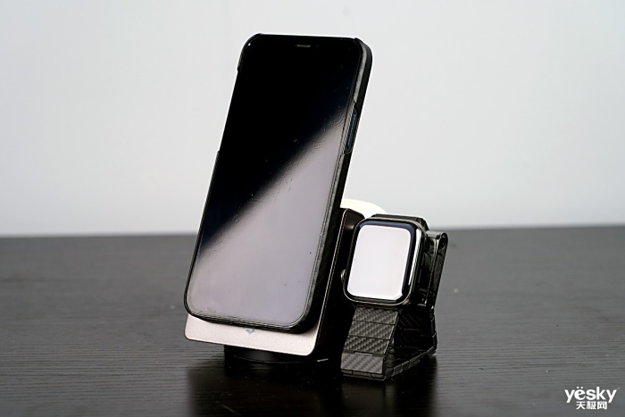 Slider多功能四合一无线充电底座体验不朽情缘平台推荐PITAKA MagEZ(图6)